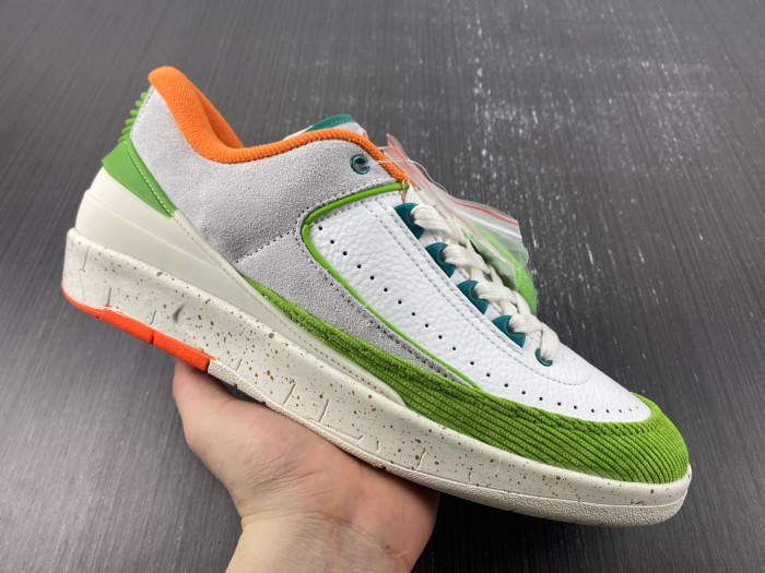 jordan 2 retro low titan dv6206-183