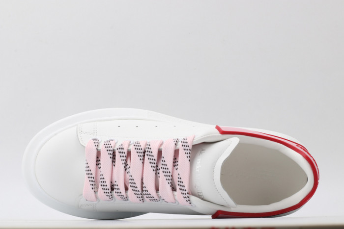 alex mcqu sneakers