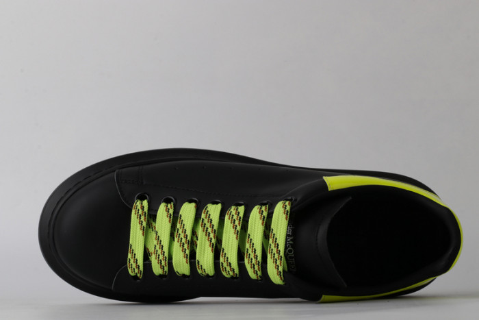 alex mcqu sneakers