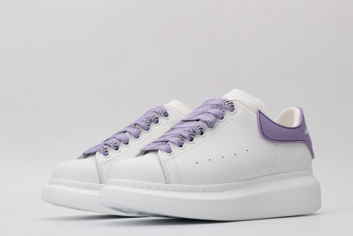 alex mcqu sneakers