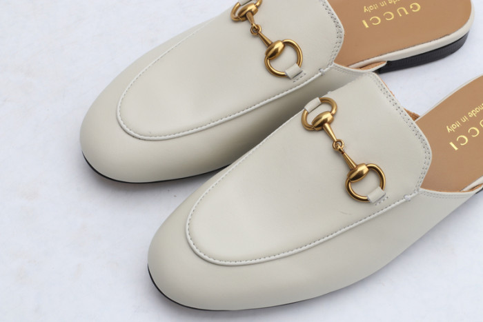 guc loafer