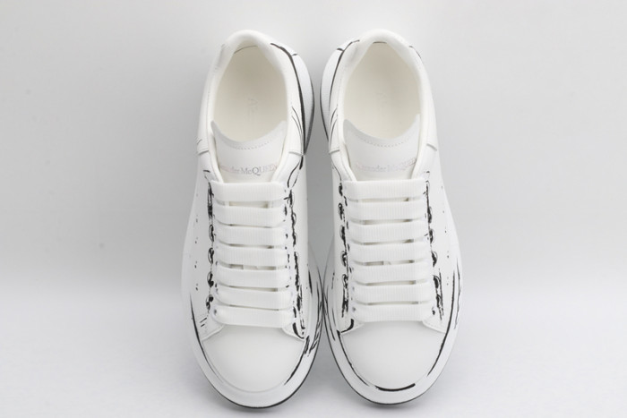 alex mcqu sneakers