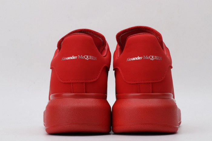 alex mcqu sneakers