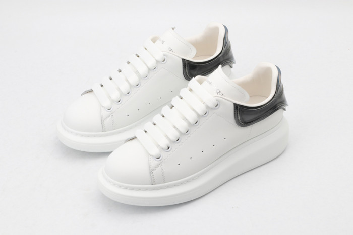 alex mcqu sneakers
