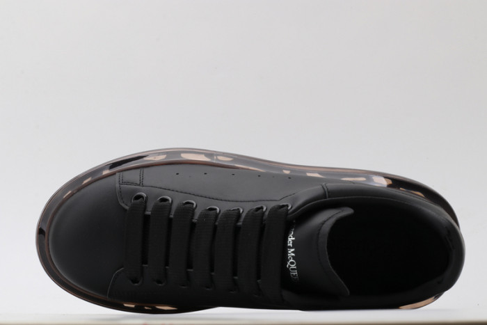 alex mcqu sneakers