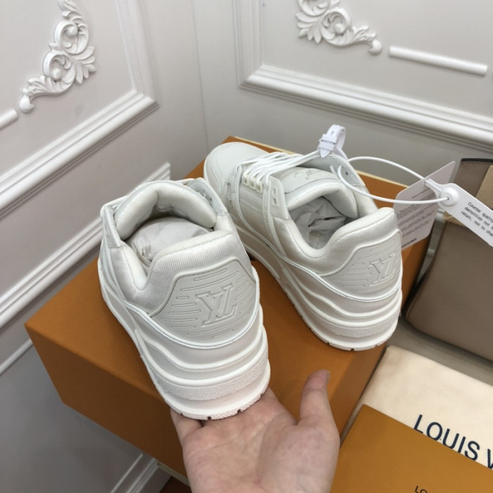 lovt sneaker