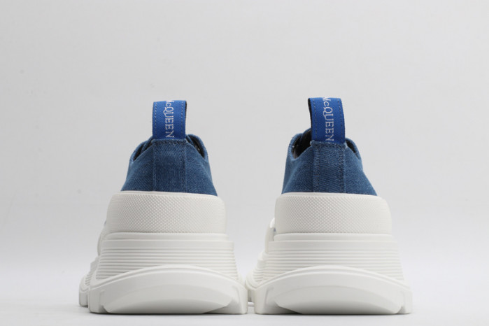 alex mcqu sneakers 112621