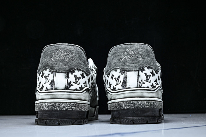 LOVT SNEAKER lv-553