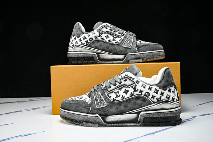 LOVT SNEAKER lv-553