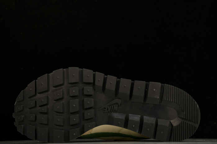 sacai x vaporwaffle 