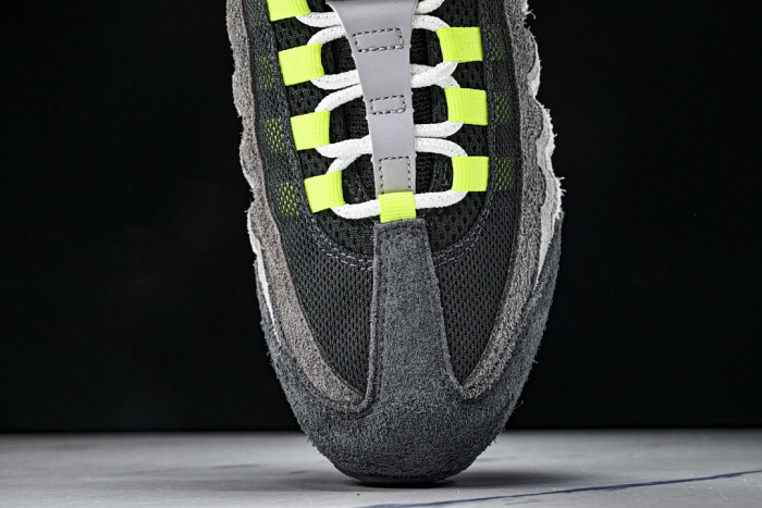 Nike Air Max 95 OG Reverse Gradient Neon HM4738 001
