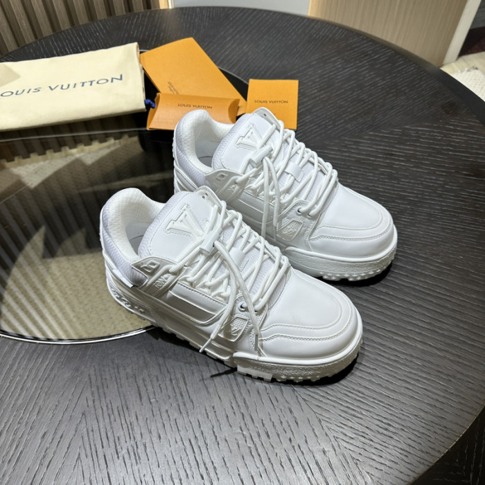 LOVT SNEAKER lv-237
