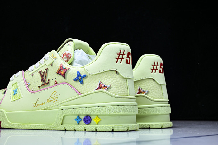 LOVT SNEAKER lv-555