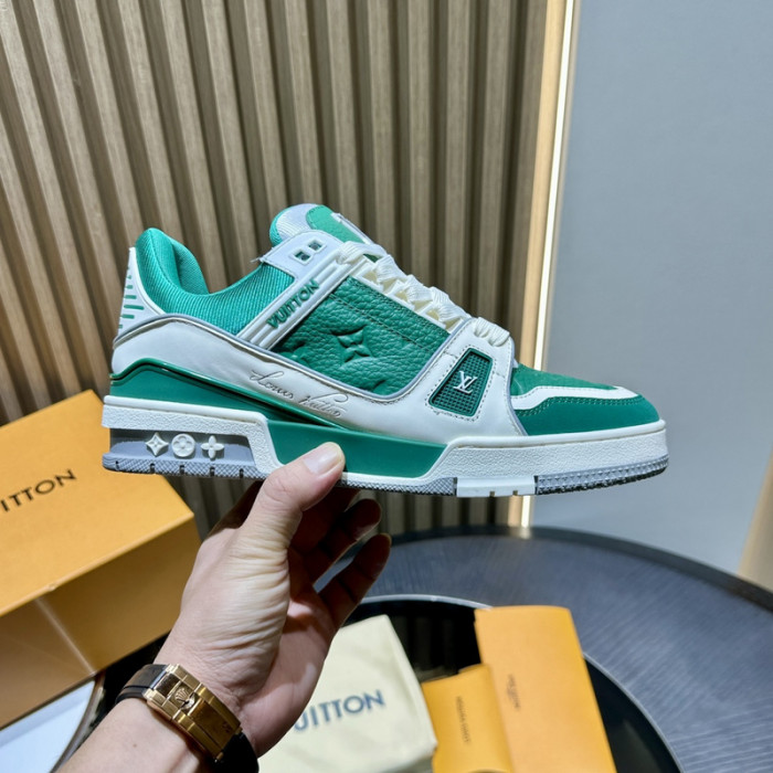 LOVT SNEAKER lv-241