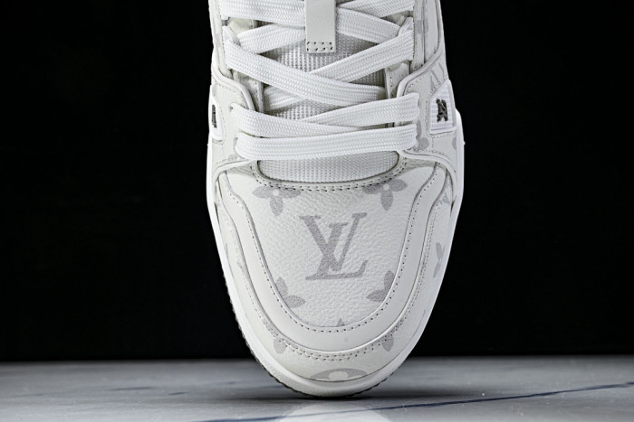 LOVT SNEAKER lv-502