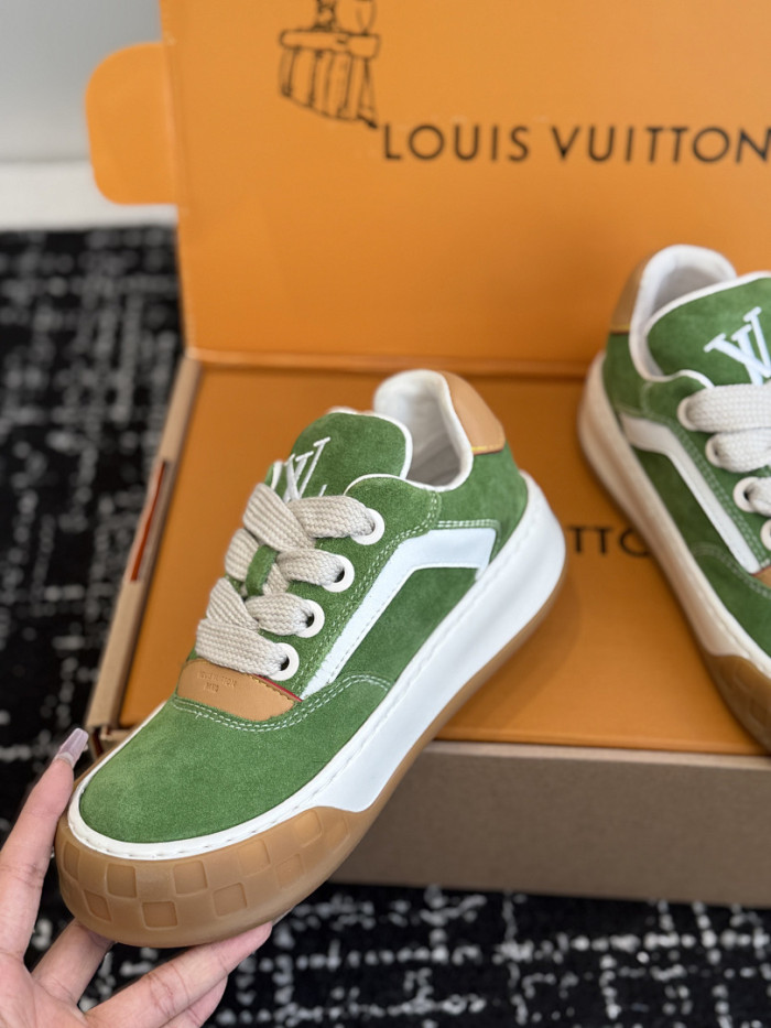 LOVT SNEAKER lv-519