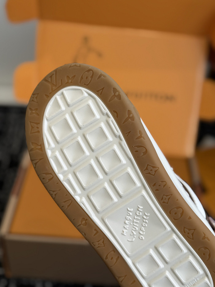 LOVT SNEAKER lv-520