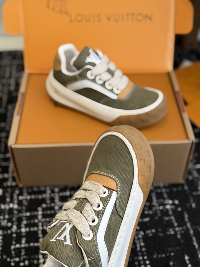 LOVT SNEAKER lv-521