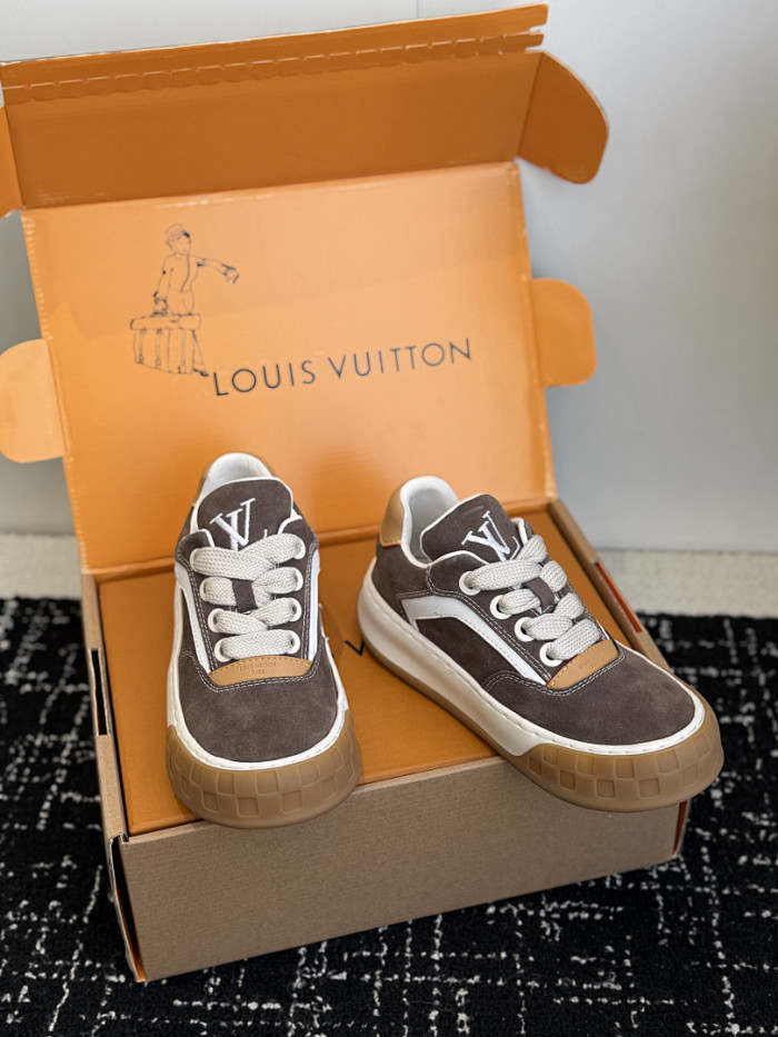LOVT SNEAKER lv-522
