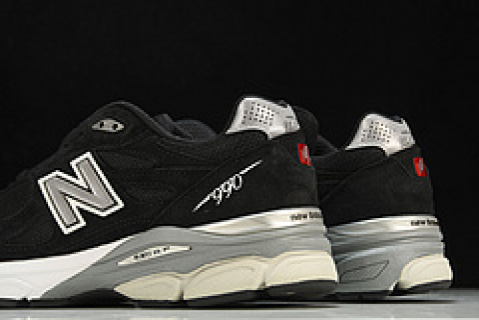 new Ba1an*e 990v3 black white m990bs3