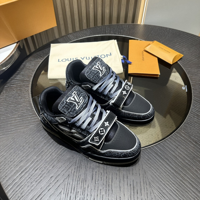 LOVT SNEAKER lv-250