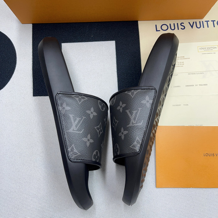 lovt sandal