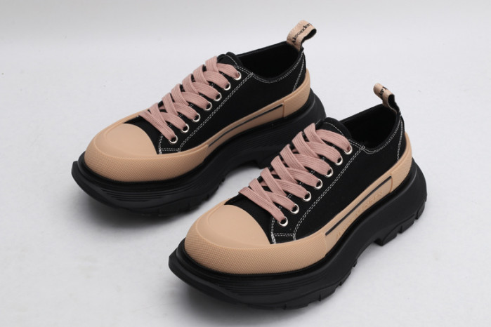 alex mcqu sneakers
