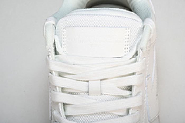 of sneakers ow-13