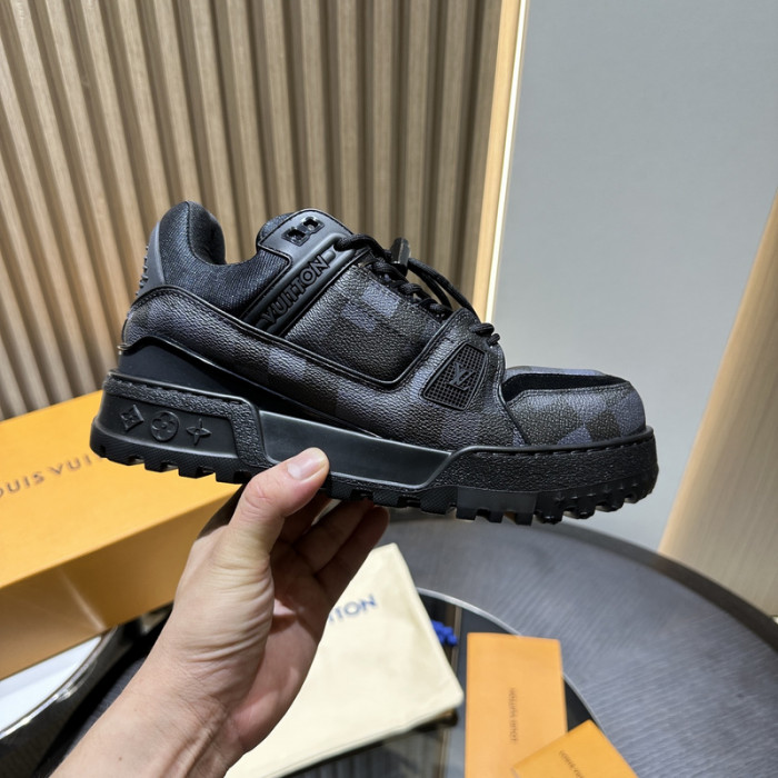 LOVT SNEAKER lv-300