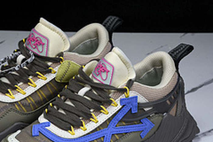 of sneakers ow-39