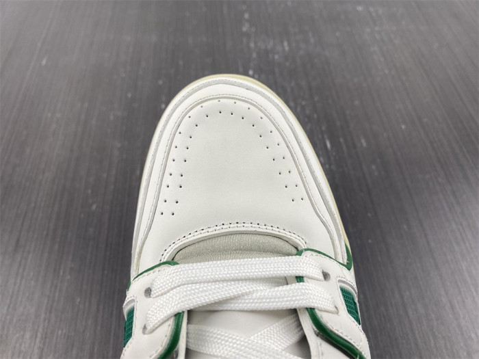lovt sneaker