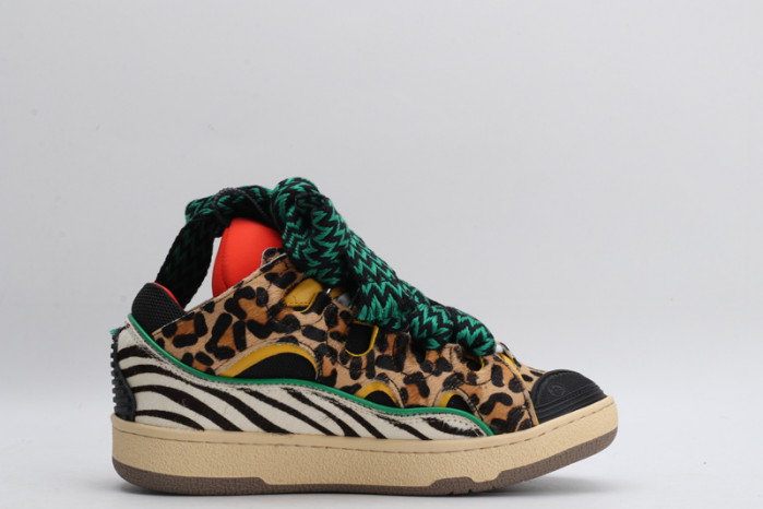 Lanu1n curb sneaker
