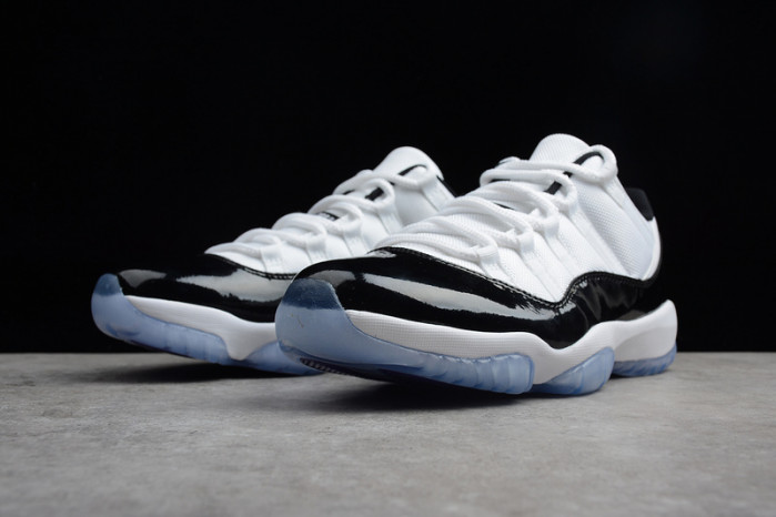 air jordan 11 low emerald 528895-007