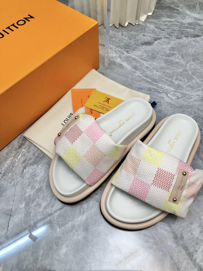 lovt sandal