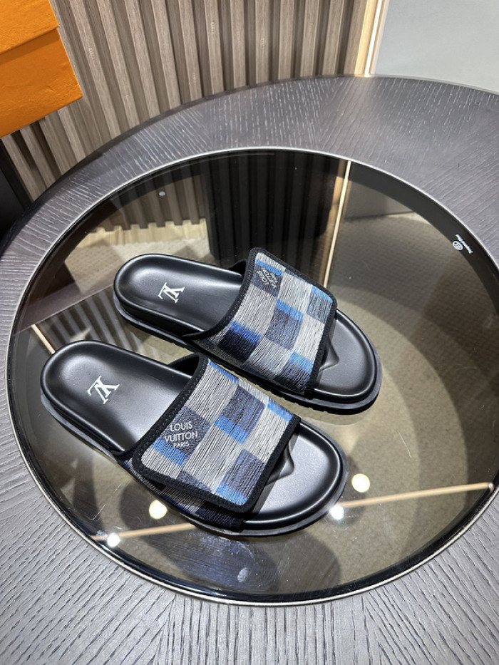 lovt sandal