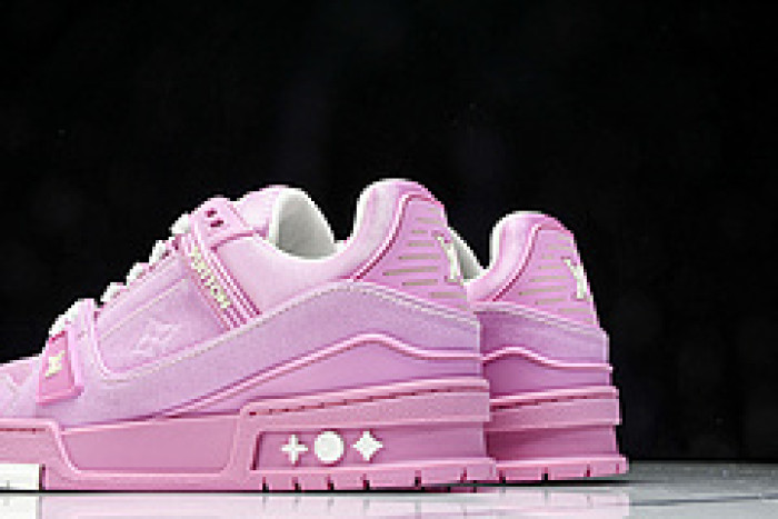 LOVT SNEAKER lv-318