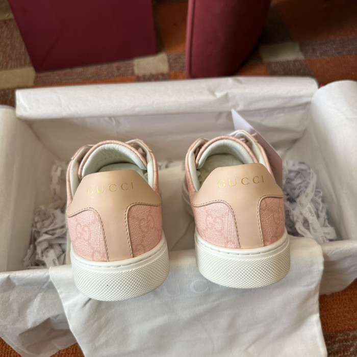 GI ACE EMBROIDERED LOW-TOP SNEAKER 90653