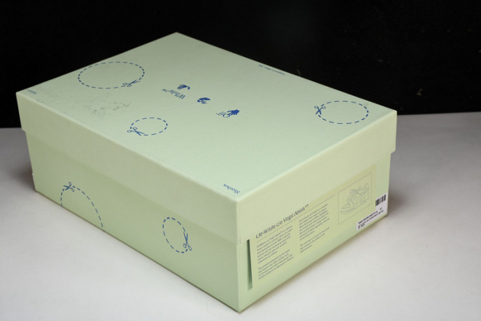 of sneakers ow-45