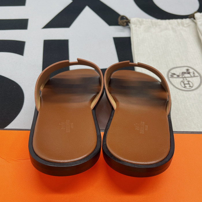 her slides 23060915