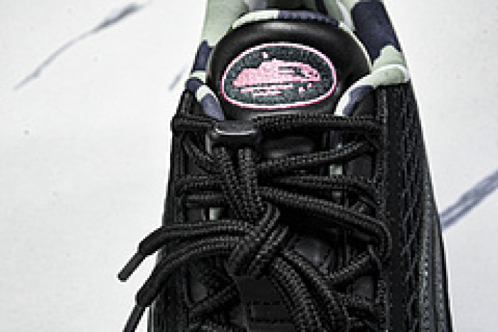Nike Air Max 95 SP Corteiz Pink Beam FB2709-001