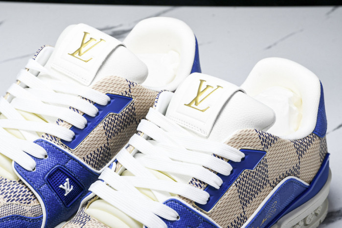 LOVT SNEAKER lv-362