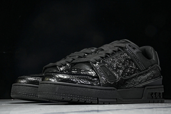 LOVT SNEAKER lv-363