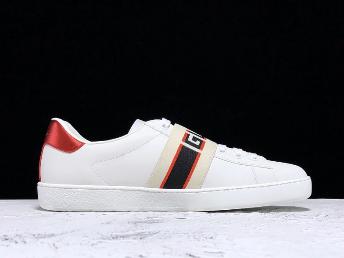 gi ace embroidered low-top sneaker h903p103