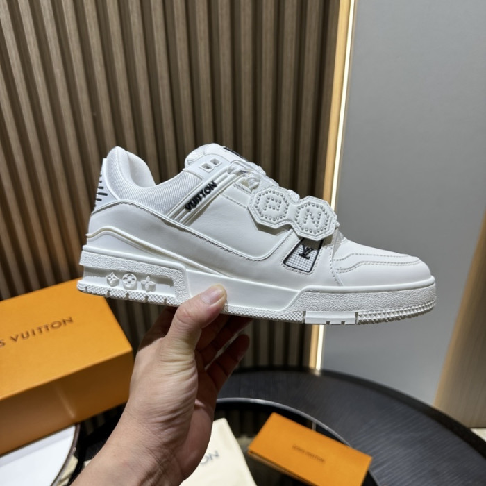 LOVT SNEAKER lv-397