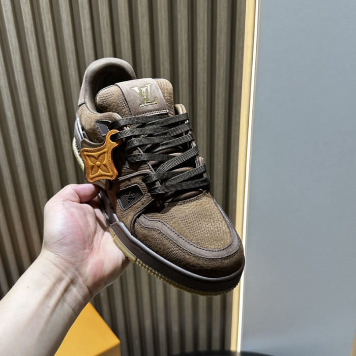 LOVT SNEAKER lv-309