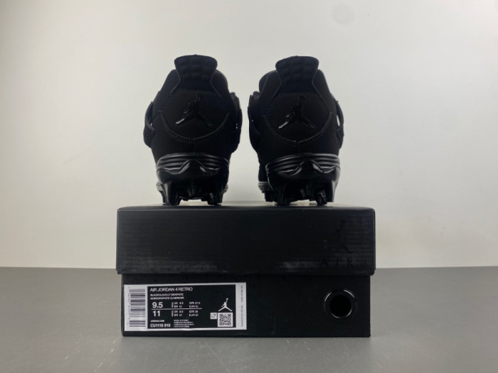 (SOCCER CLEATS) Air Jordan 4 Retro CU1110-0102