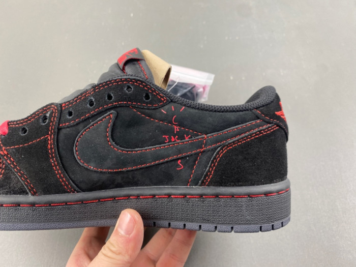 Travis Scott x OFF-WHITE x Jordan Air Jordan 1 DM7866-003